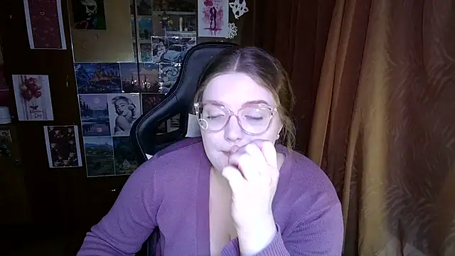 Snapshot of Teasing_Dora chatting on 02-10-26, 04:55 Teasing Dora online show from 02-10-26, 04:55