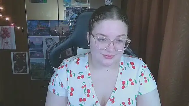 Snapshot of Teasing_Dora chatting on 02-22-26, 10:52 Teasing Dora online show from 02-22-26, 10:52