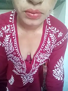 Snapshot of khushi_rawat chatting on 02-03-26, 05:16 khushi rawat online show from 02-03-26, 05:16