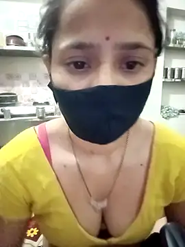 Snapshot of khushi_rawat chatting on 02-23-26, 06:05 khushi rawat online show from 02-23-26, 06:05