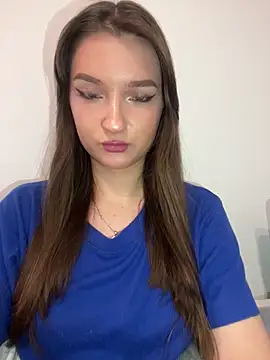 Green eyes lady online show from 02-16-26, 12:56