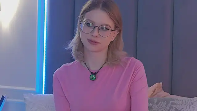 Ivy Allen online show from 02-07-26, 04:54