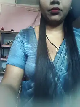 Snapshot of Alka_sexy56 chatting on 02-27-26, 09:42 Alka sexy56 online show from 02-27-26, 09:42