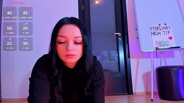 Snapshot of Peanaughty chatting on 02-25-26, 08:13 Peanaughty online show from 02-25-26, 08:13