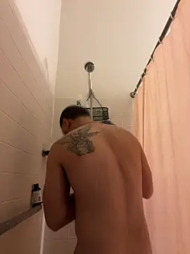 Snapshot of Tu_PaPi_Favorito chatting on 01-31-26, 07:11 Tu PaPi Favorito online show from 01-31-26, 07:11