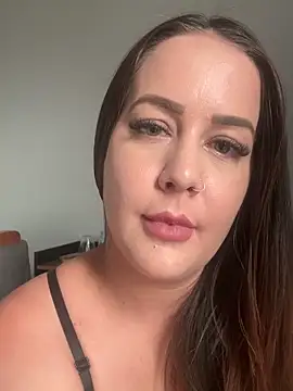 juliasanto online show from 02-23-26, 04:37