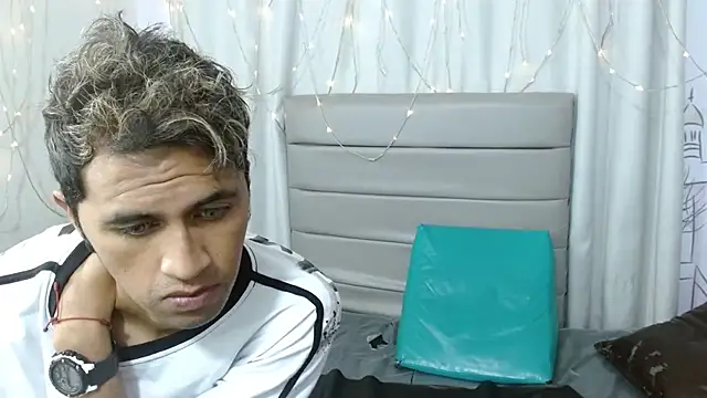 Cecilia and Carlos online show from 02-14-26, 08:33