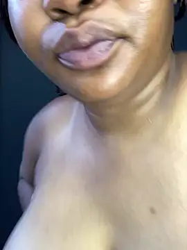 MeekyCurvyAss online show from 02-01-26, 11:31