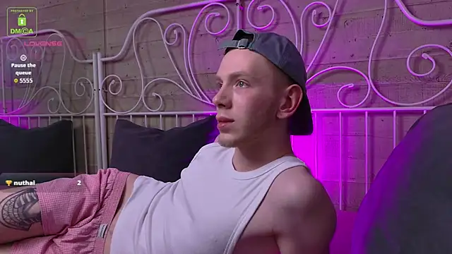 Snapshot of ZidNevil chatting on 02-13-26, 08:38 ZidNevil online show from 02-13-26, 08:38