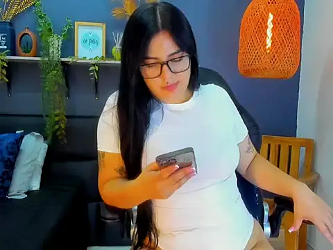 Snapshot of eliza_pink24 chatting on 02-02-26, 09:24 eliza pink24 online show from 02-02-26, 09:24