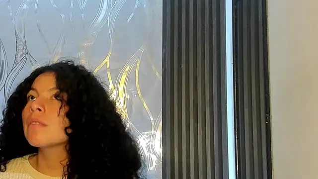 Zoe-yanin online show from 02-12-26, 06:58