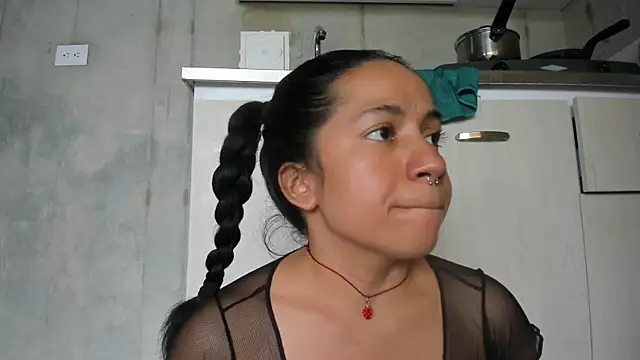 chiarafustox online show from 03-28-26, 06:07