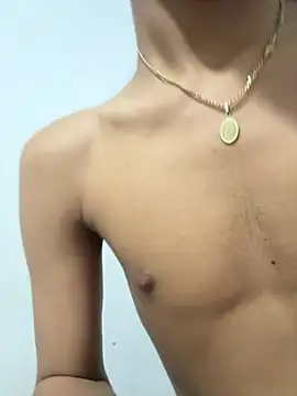 Snapshot of dominick_fran chatting on 02-18-26, 10:55 dominick fran online show from 02-18-26, 10:55