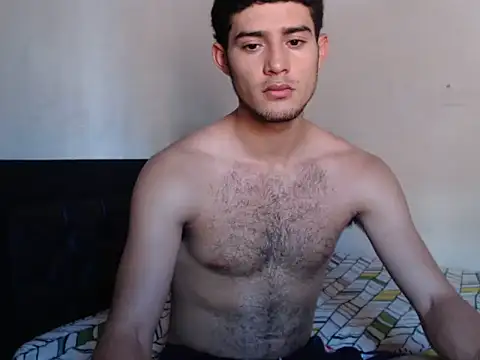 Snapshot of jhayko22 chatting on 02-11-26, 07:30 jhayko22 online show from 02-11-26, 07:30