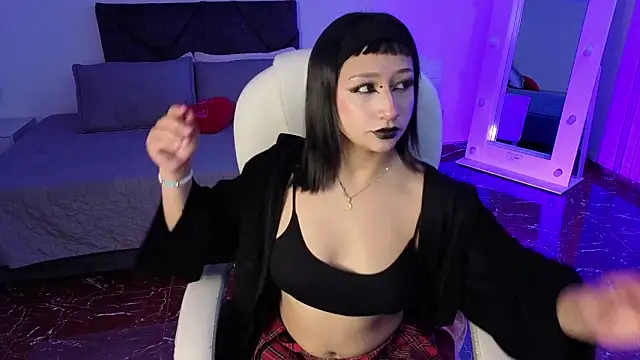 Snapshot of mia_bloom2 chatting on 02-01-26, 03:38 mia bloom2 online show from 02-01-26, 03:38