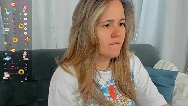 LilyBel online show from 04-10-26, 08:08