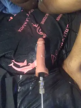 Creamy Kim online show from 03-11-26, 02:39