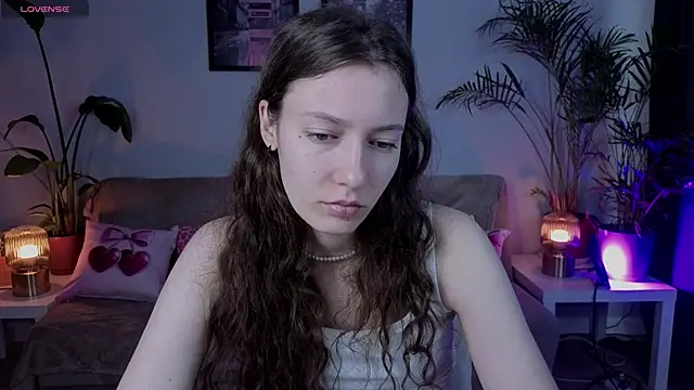 VioletaBloom online show from 02-12-26, 07:14