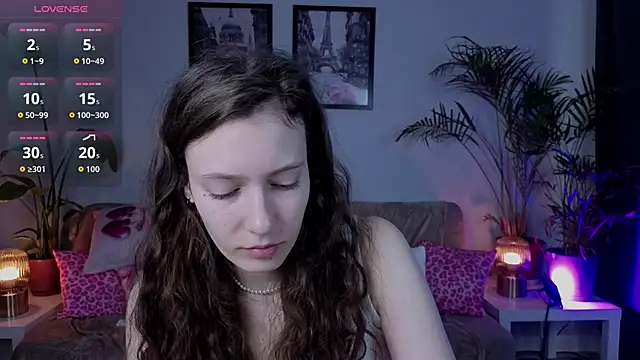 VioletaBloom online show from 02-17-26, 07:16