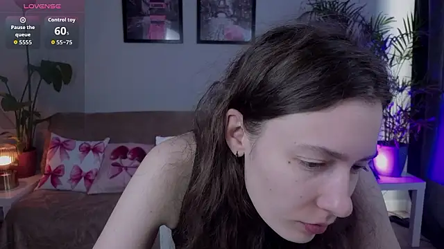 VioletaBloom online show from 03-01-26, 08:05