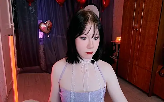 Snapshot of marty_bree chatting on 02-14-26, 08:22 marty bree online show from 02-14-26, 08:22