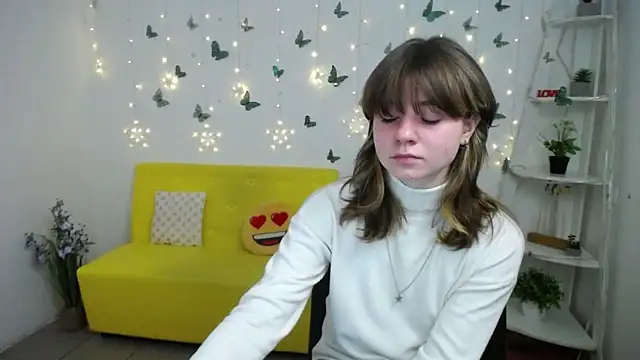 Snapshot of AnnaWest_ chatting on 02-25-26, 06:23 AnnaWest online show from 02-25-26, 06:23