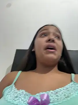 Snapshot of Baby_morena12 chatting on 02-19-26, 03:24 Baby morena12 online show from 02-19-26, 03:24