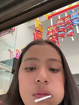 Snapshot of Baby_morena12 chatting on 02-20-26, 04:29 Baby morena12 online show from 02-20-26, 04:29