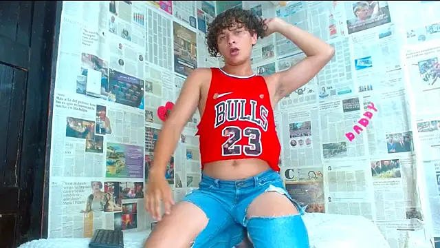 Snapshot of arielnoir6958 chatting on 02-09-26, 11:31 arielnoir6958 online show from 02-09-26, 11:31