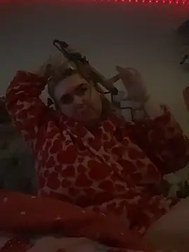 TwoWayT xx online show from 02-04-26, 11:38