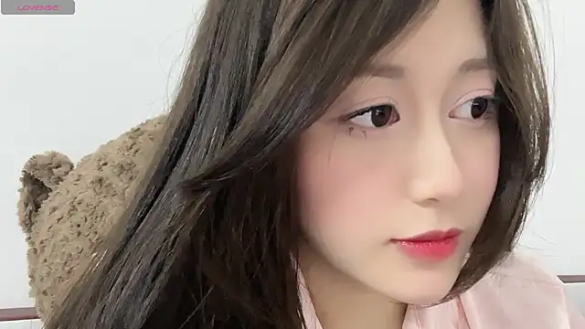 Snapshot of BaekKun chatting on 02-10-26, 10:52 BaekKun online show from 02-10-26, 10:52