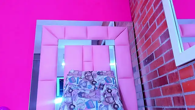 Snapshot of Baby_doll_XOXO chatting on 02-21-26, 08:32 Baby doll XOXO online show from 02-21-26, 08:32