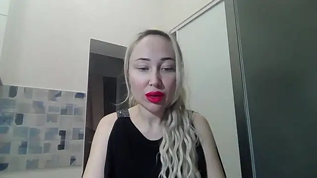 NanaGold2992 online show from 02-26-26, 03:27