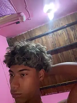 Snapshot of Adan21_cm chatting on 02-09-26, 05:44 Adan21 cm online show from 02-09-26, 05:44