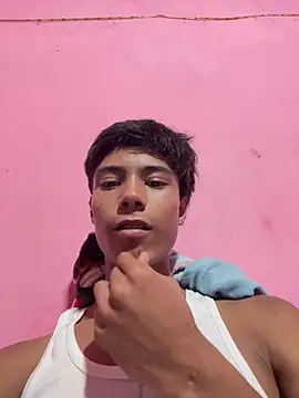 Snapshot of Adan21_cm chatting on 07-25-26, 06:22 Adan21 cm online show from 07-25-26, 06:22