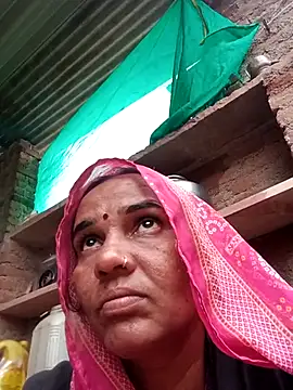 Snapshot of Muskan44s chatting on 07-01-26, 01:29 Muskan44s online show from 07-01-26, 01:29