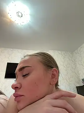 MonicaWestt online show from 04-12-26, 08:03