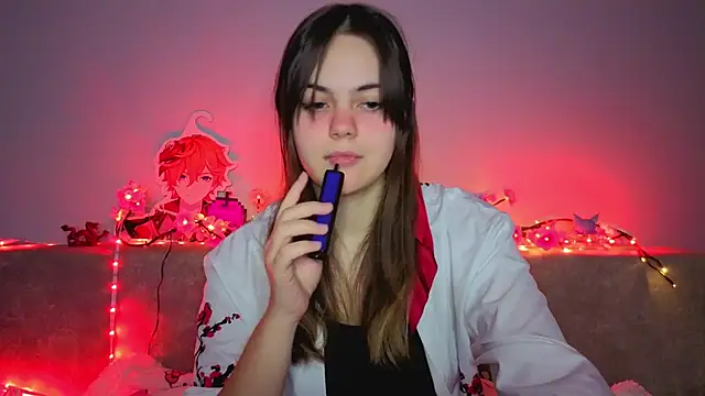 Snapshot of _momomochi_ chatting on 02-01-26, 04:49 momomochi online show from 02-01-26, 04:49