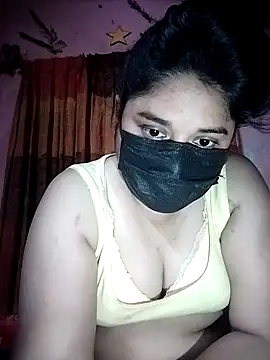 x -hot online show from 02-22-26, 05:33