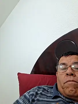 Snapshot of eros3442 chatting on 02-07-26, 02:15 eros3442 online show from 02-07-26, 02:15