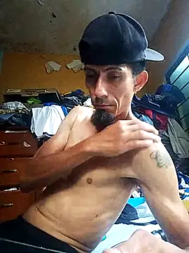 Snapshot of CHO8708 chatting on 06-03-26, 05:29 CHO8708 online show from 06-03-26, 05:29