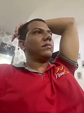 Snapshot of Loaisn chatting on 02-06-26, 11:30 Loaisn online show from 02-06-26, 11:30