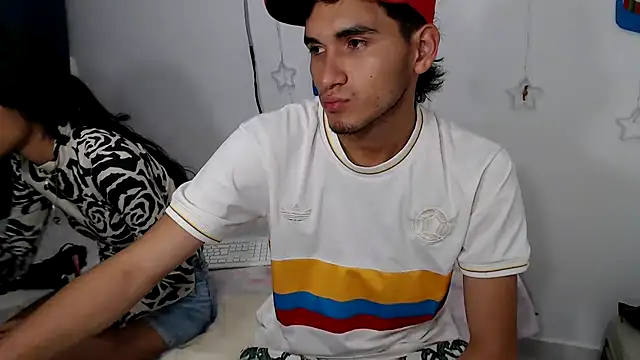 Snapshot of the_skinny_one chatting on 02-04-26, 12:00 the skinny one online show from 02-04-26, 12:00