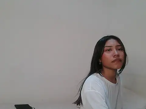 Snapshot of Lumyx_Lia chatting on 03-03-26, 05:24 Lumyx Lia online show from 03-03-26, 05:24