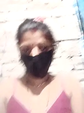 Snapshot of Divya-11431 chatting on 02-11-26, 03:06 Divya-11431 online show from 02-11-26, 03:06