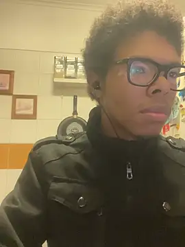 Snapshot of ELPikaPreta chatting on 02-05-26, 04:06 ELPikaPreta online show from 02-05-26, 04:06