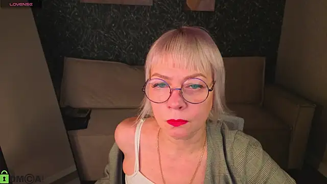 Ann Annise online show from 02-24-26, 01:03