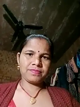 Snapshot of Pooja_sahu chatting on 02-03-26, 05:49 Pooja sahu online show from 02-03-26, 05:49