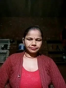 Snapshot of Pooja_sahu chatting on 02-14-26, 06:15 Pooja sahu online show from 02-14-26, 06:15