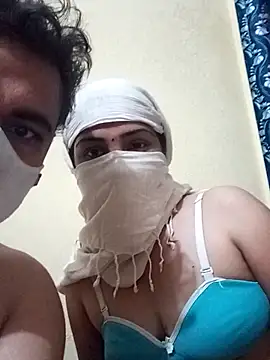 Snapshot of pinkbox chatting on 03-02-26, 05:42 pinkbox online show from 03-02-26, 05:42